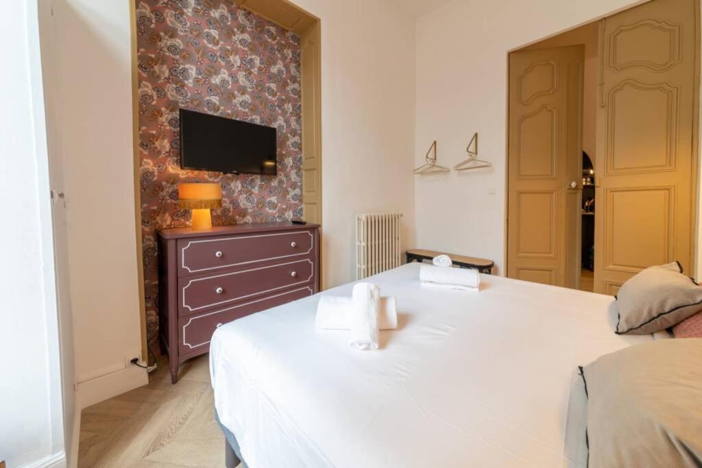 Romantic Flat In The Heart Of The City Avignon Exterior foto